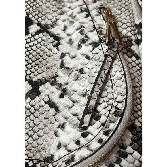 Jessica Simpson Sabrina Shoulder Bag Purse Natural Python Snake Skin White Gray - Picture 4 of 11